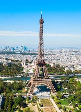 Paris Private Tours | Paris Day Trips - Licensed Guides - Cobblestone Road Paris