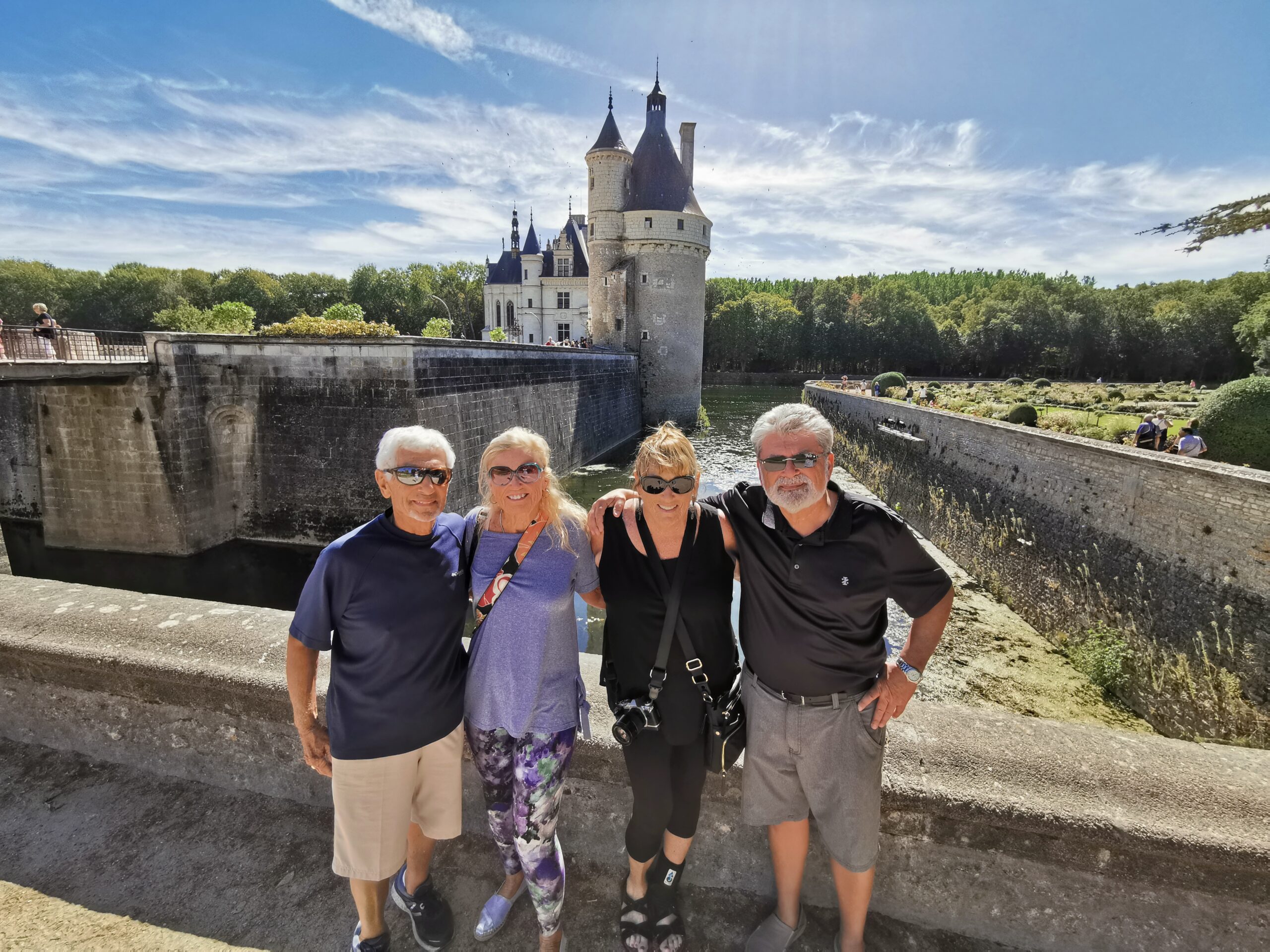 Paris Private Tours | Paris Day Trips - Licensed Guides - Cobblestone Road Paris